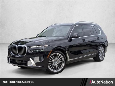 Certified 2025 BMW X7 xDrive40i w/ Climate Comfort Package AWD/4WD image 1