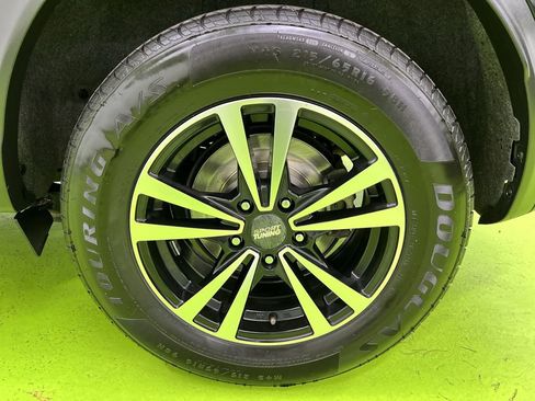 Used 2020 Nissan Rogue Sport S image 28