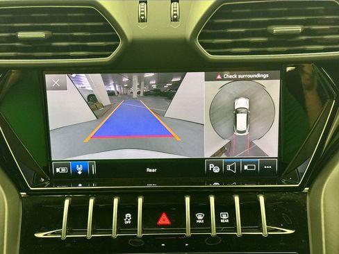 Used 2023 Lamborghini Urus S AWD/4WD image 14