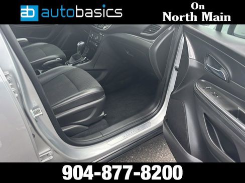 Used 2019 Buick Encore Preferred image 12