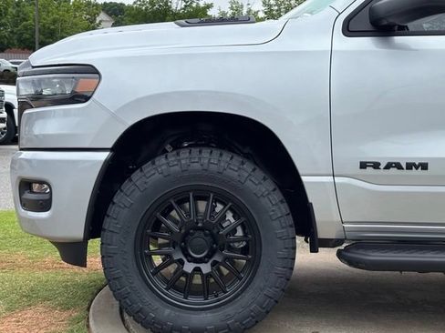 New 2026 RAM 1500 Express AWD/4WD image 12