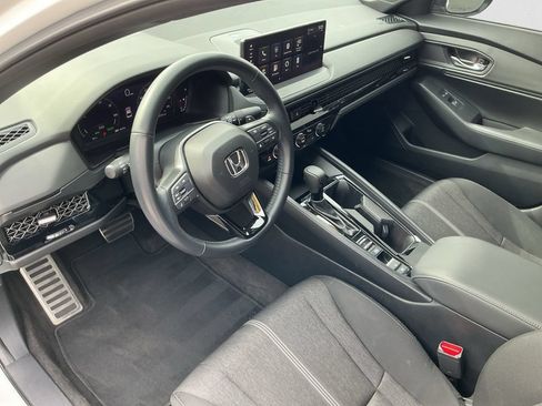 Used 2024 Honda Accord Sport image 12