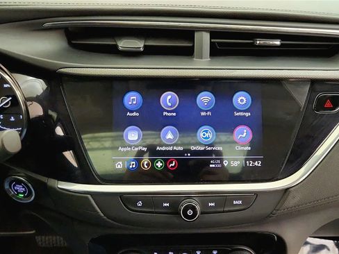 Used 2023 Buick Encore GX Essence w/ Experience Buick Package FWD image 24