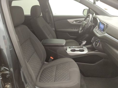Used 2019 Chevrolet Blazer LT image 21