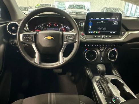 Used 2025 Chevrolet Blazer LT w/ Midnight/Sport Edition image 18