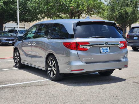 Used 2020 Honda Odyssey Elite image 5