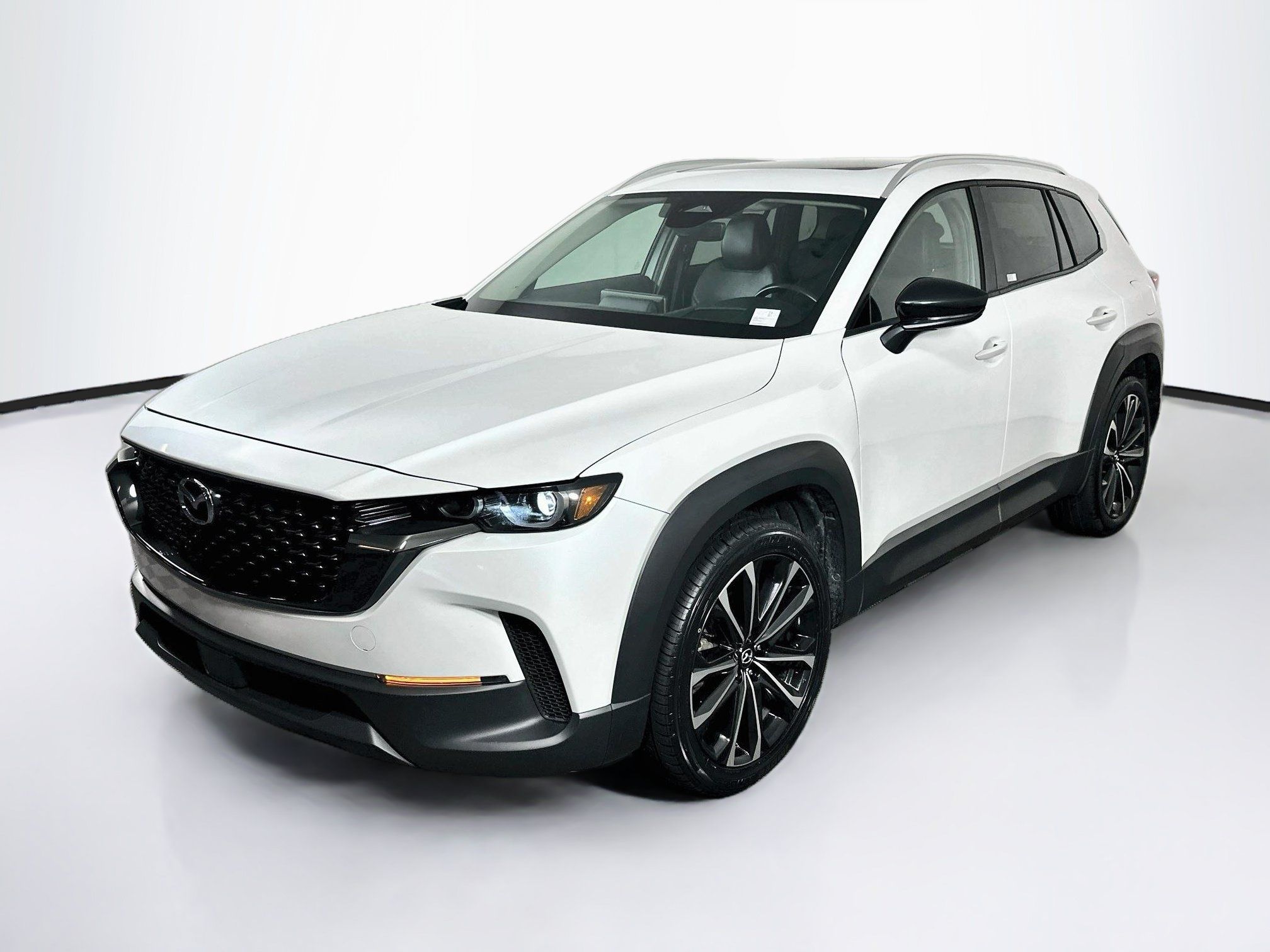Used 2025 MAZDA CX-50 AWD 2.5 S w/ Premium Plus Pkg image 3