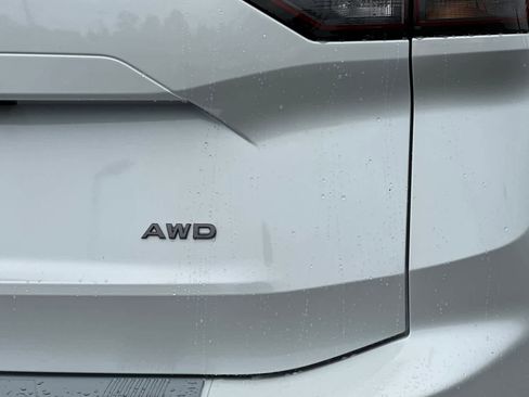 New 2026 Nissan Rogue SV AWD/4WD image 25