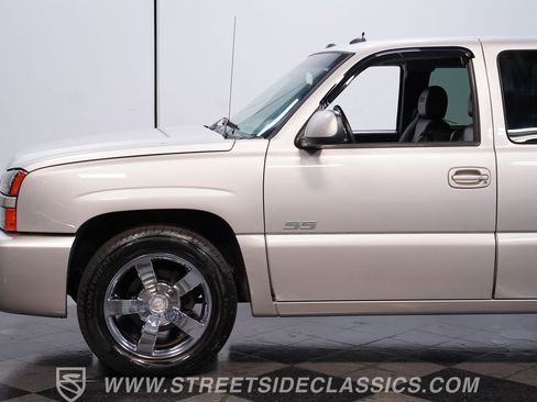 Used 2005 Chevrolet Silverado 1500 SS w/ Safe And Sound Package RWD image 20