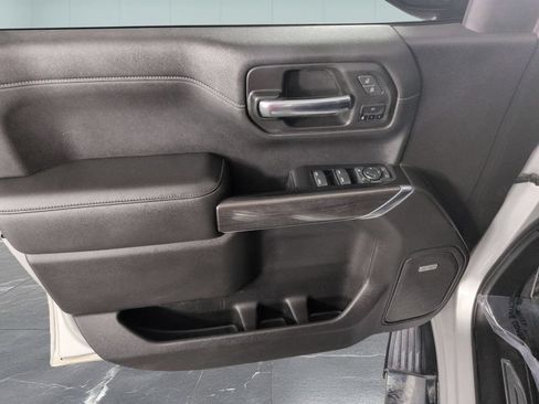 Used 2020 Chevrolet Silverado 1500 LTZ AWD/4WD image 14