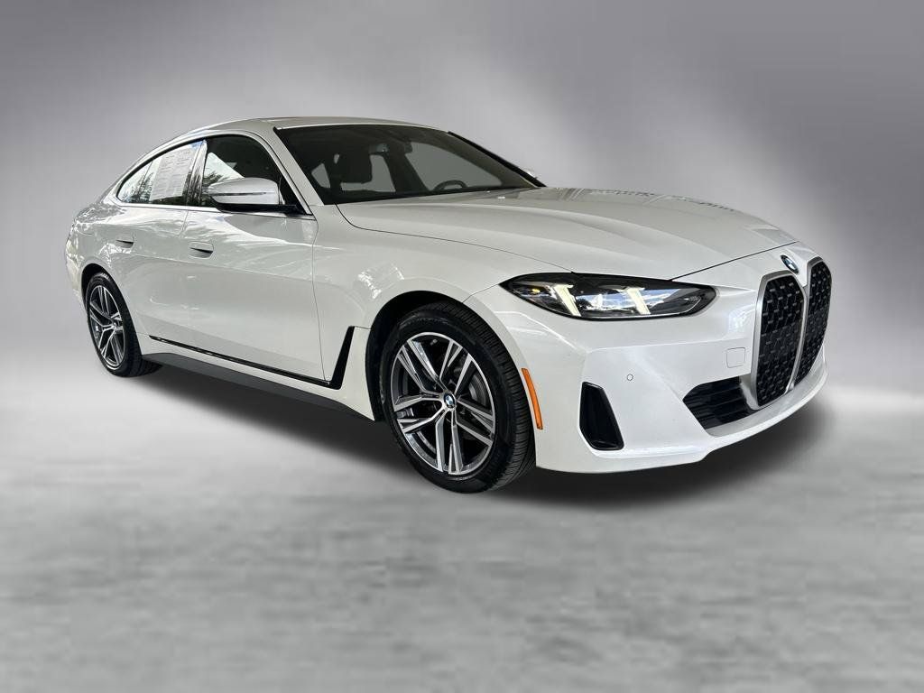 Used 2026 BMW 430i xDrive w/ Premium Package AWD/4WD image 2