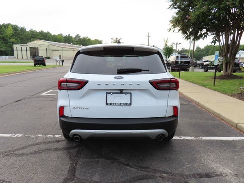 Used 2023 Ford Escape Active w/ Cold Weather Package FWD image 6