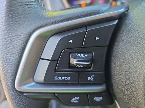 Used 2019 Subaru Outback 2.5i Premium image 17