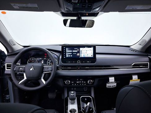 New 2026 Mitsubishi Outlander Trail Edition image 21