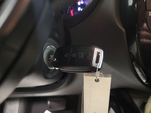 Used 2016 Kia Soul + w/ Audio Package FWD image 16