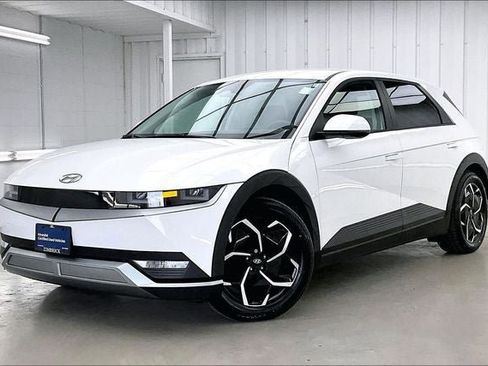 Certified 2023 Hyundai Ioniq 5 SE RWD image 2