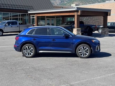 Used 2024 Audi Q5 2.0T Premium Plus AWD/4WD image 2