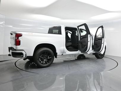 New 2026 Chevrolet Silverado 1500 RST w/ LPO, Dark Essentials Package