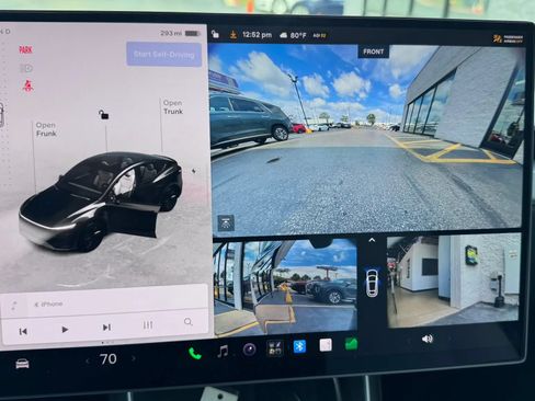 Used 2026 Tesla Model Y 2WD image 25