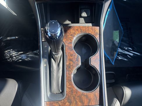 Used 2015 Chevrolet Impala LT image 22