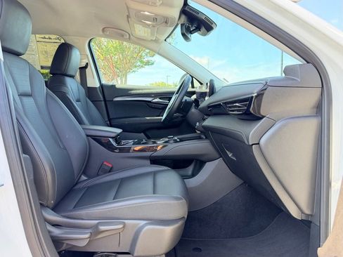 Used 2024 Buick Envision Preferred AWD/4WD image 13