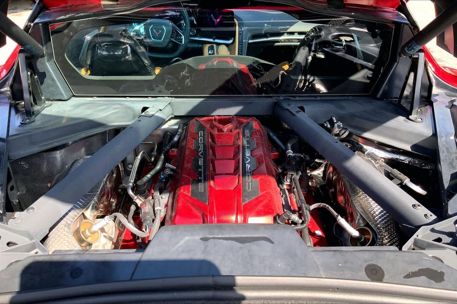 Used 2025 Chevrolet Corvette Stingray Preferred Cpe w/ Z51 Performance Package RWD image 35