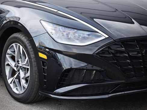 Used 2023 Hyundai Sonata SEL w/ Cargo Package image 2
