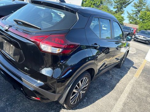 Used 2024 Nissan Kicks SV FWD image 5
