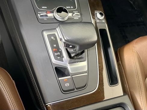 Used 2019 Audi Q5 Premium Plus w/ Premium Plus Package image 17