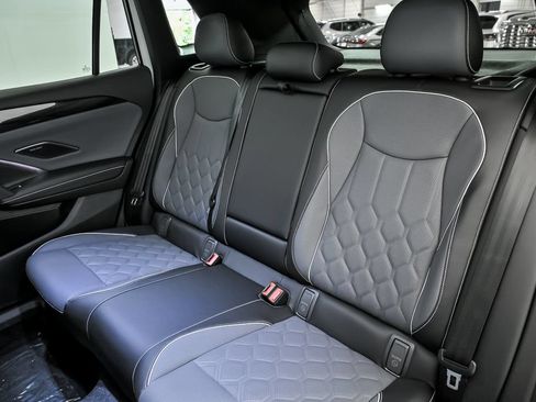 New 2026 Volkswagen Tiguan SEL R-Line AWD/4WD image 9