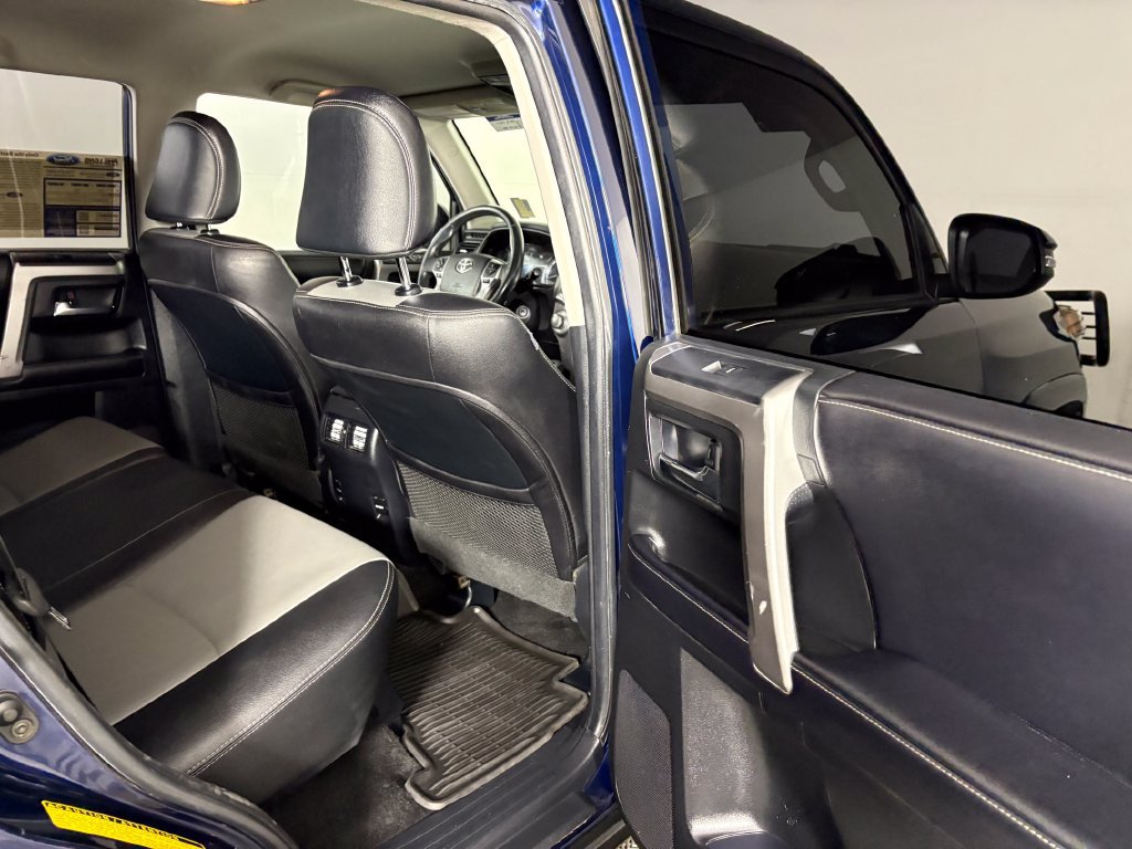 Used 2017 Toyota 4Runner SR5 Premium AWD/4WD image 30
