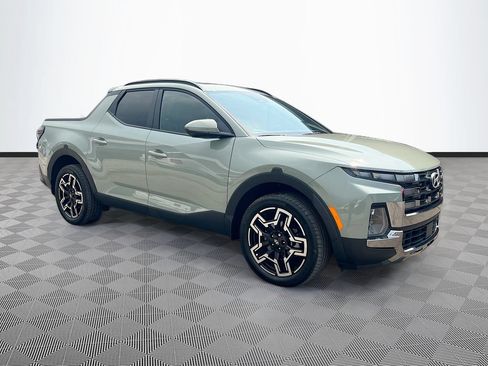 Used 2025 Hyundai Santa Cruz Limited AWD/4WD image 4