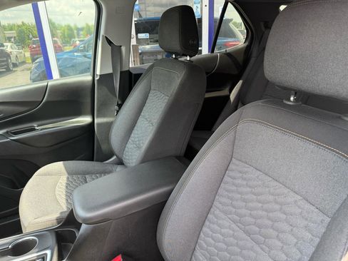 Used 2019 Chevrolet Equinox LT FWD image 11