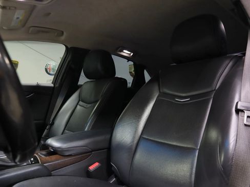 Used 2018 Cadillac XTS w/ Rear Seat Comfort Package image 24