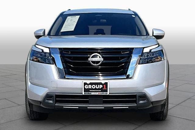 Certified 2024 Nissan Pathfinder SV FWD image 4