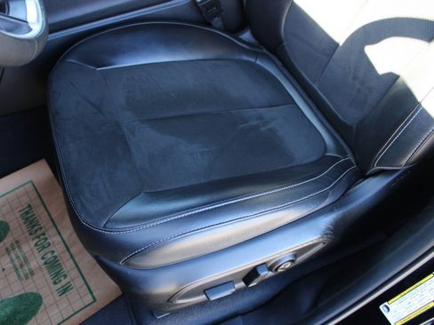 Used 2023 Jeep Grand Cherokee L Laredo image 23