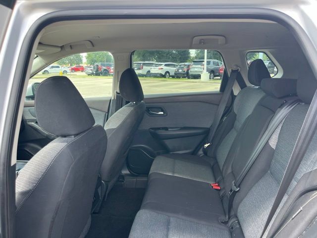 Used 2023 Nissan Rogue SV FWD image 24