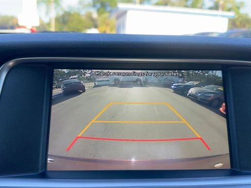 Used 2020 Kia Optima LX FWD image 60