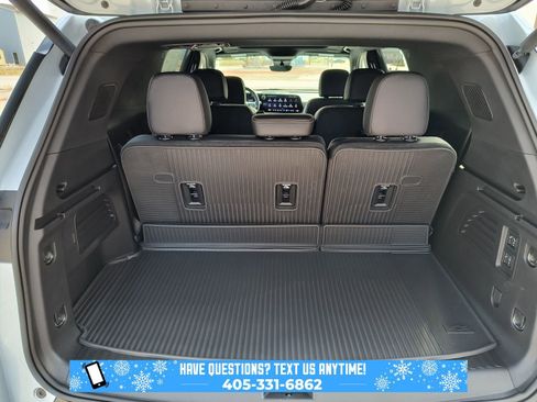 New 2026 Chevrolet Traverse High Country w/ LPO, Floor Liner Package image 16