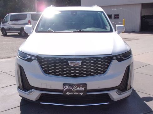Used 2023 Cadillac XT6 Premium Luxury AWD/4WD image 21