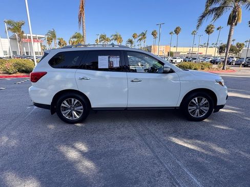 Certified 2019 Nissan Pathfinder S FWD image 9