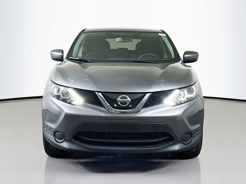 Used 2019 Nissan Rogue Sport S w/ Appearance Package image 2