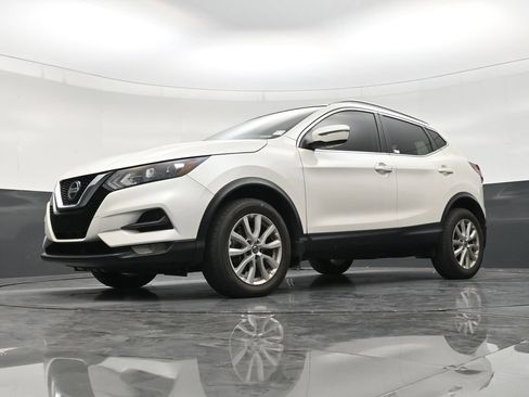 Used 2022 Nissan Rogue Sport SV FWD image 21