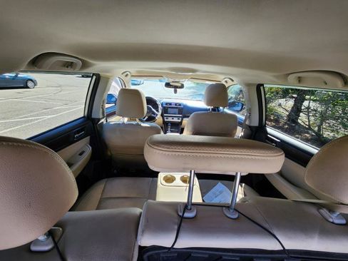 Used 2016 Subaru Outback 2.5i Limited image 26