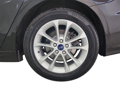 Used 2019 Ford Fusion SE image 35