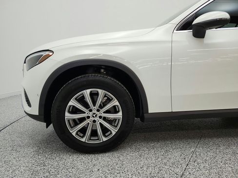 Certified 2026 Mercedes-Benz GLC 300 image 27