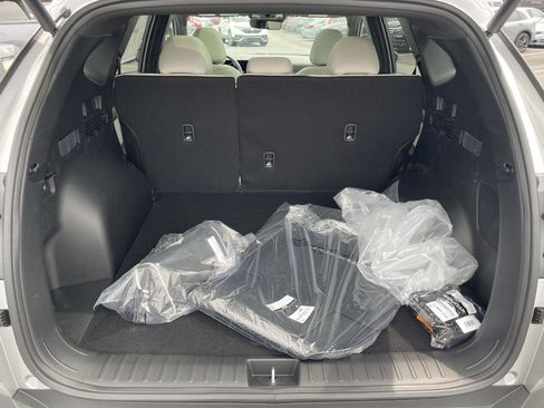 New 2025 Hyundai Tucson Limited image 35