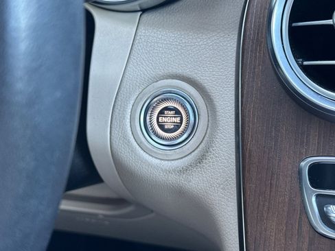 Used 2020 Mercedes-Benz GLC 300 image 24