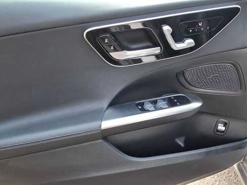 Certified 2023 Mercedes-Benz C 300 4MATIC Sedan image 9