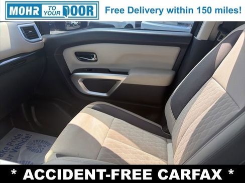 Used 2020 Nissan Titan SV w/ SV Convenience Package image 28